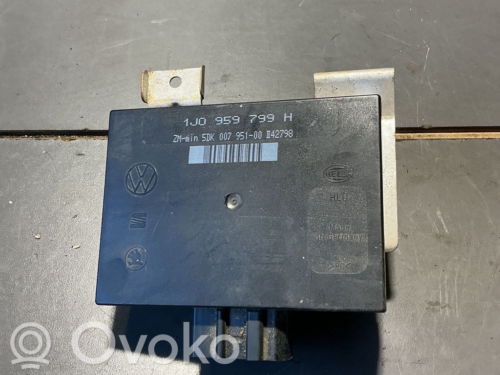 Volkswagen Golf IV Module confort 