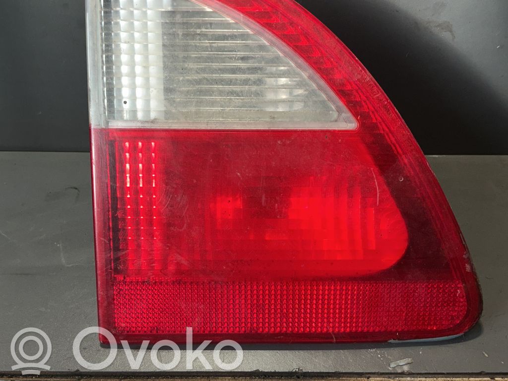 Volkswagen Sharan Lampy tylnej klapy bagażnika 