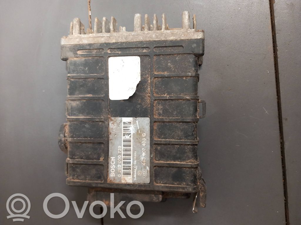 Volkswagen PASSAT B5 Engine control unit/module 