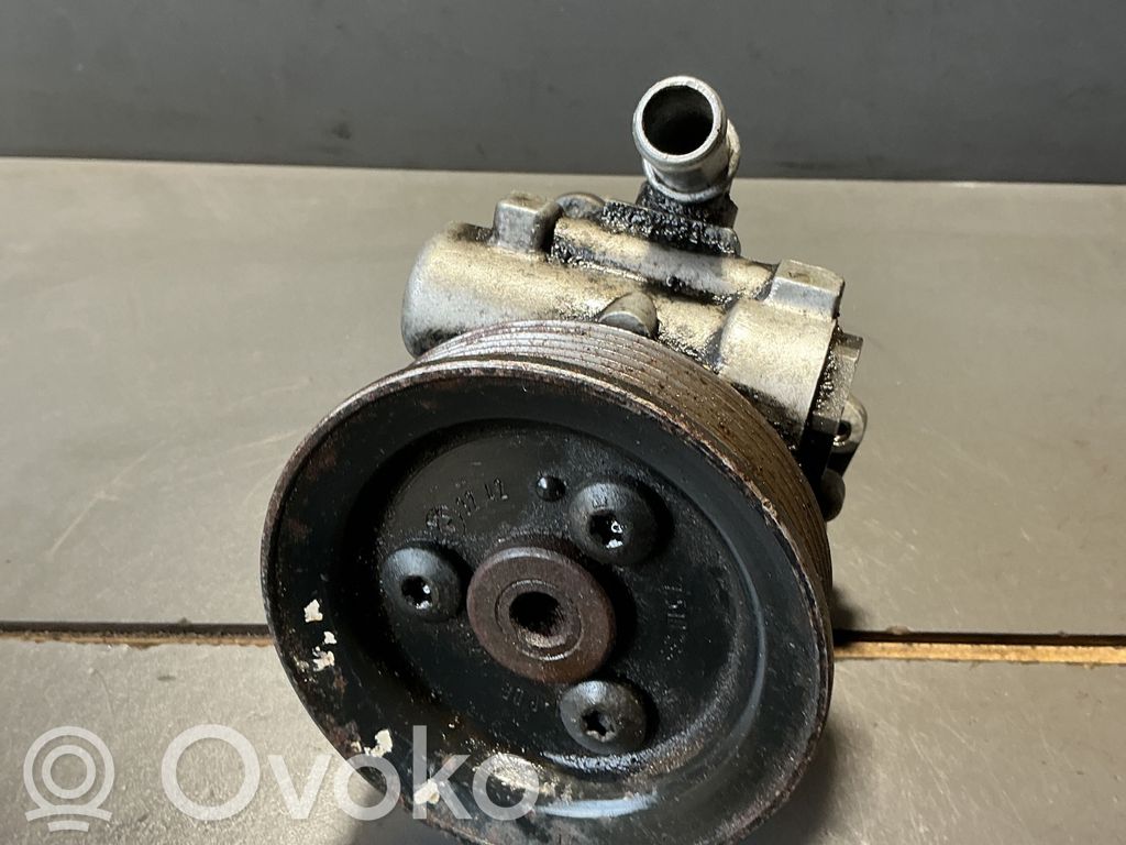 BMW X5 E53 Power steering pump 