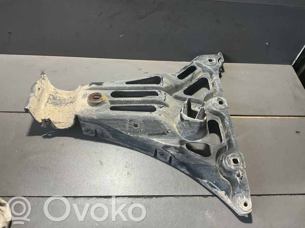 BMW 5 E60 E61 Rear bumper mounting bracket 