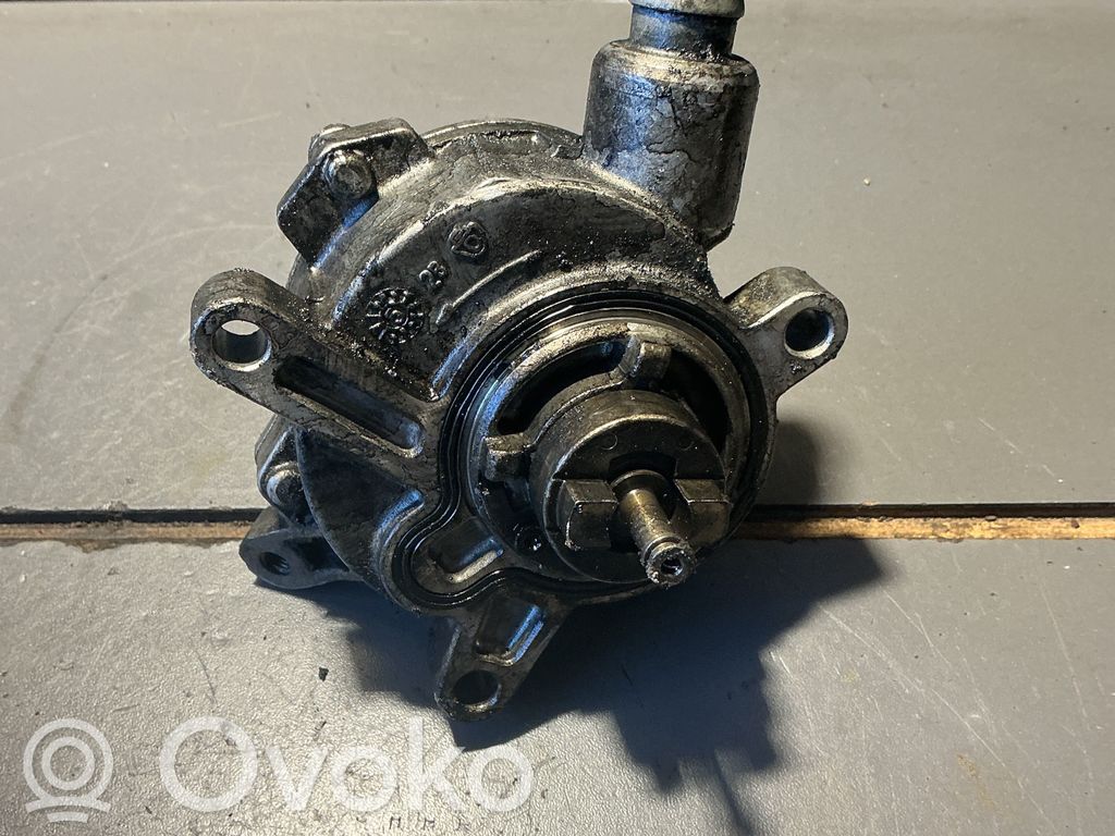Volvo XC90 Bomba de vacío 