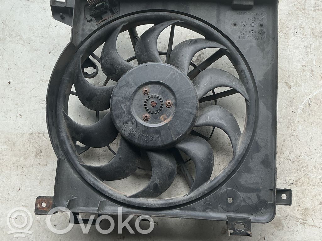 Opel Astra H Elektrinis radiatorių ventiliatorius 