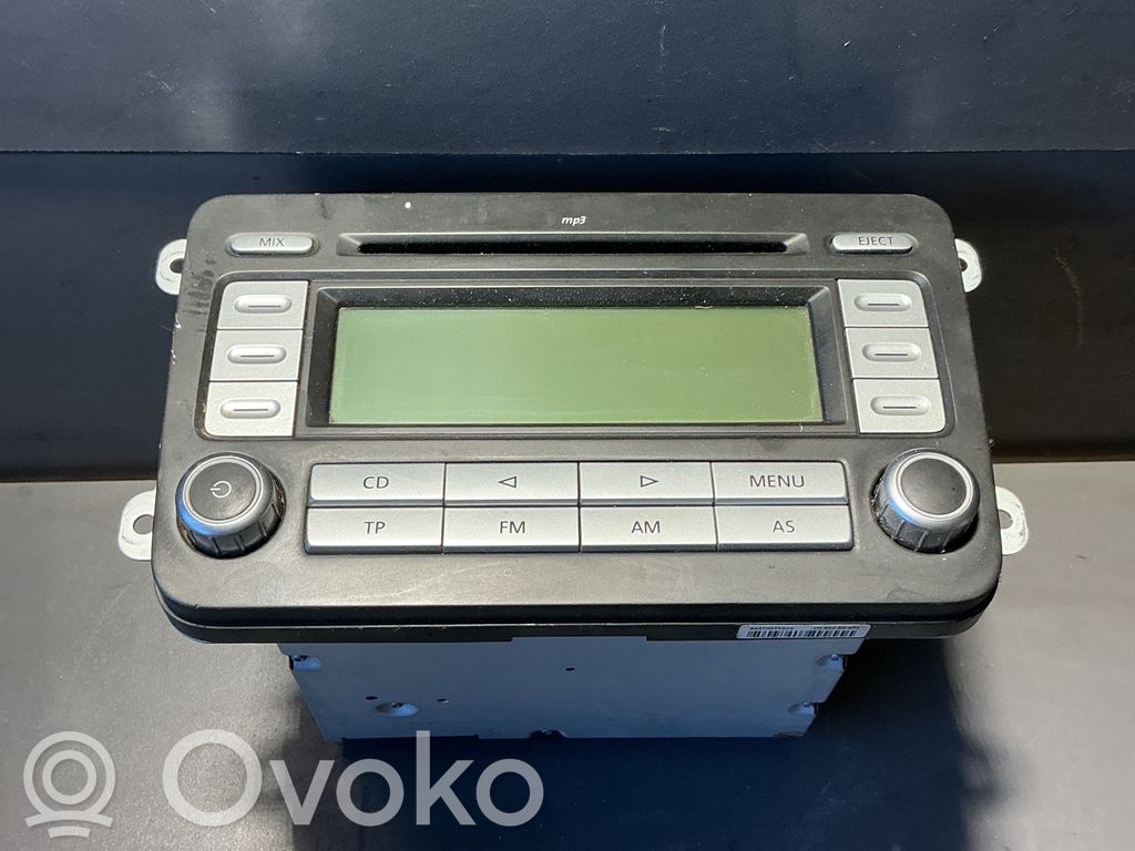 Volkswagen Golf V Panel / Radioodtwarzacz CD/DVD/GPS 