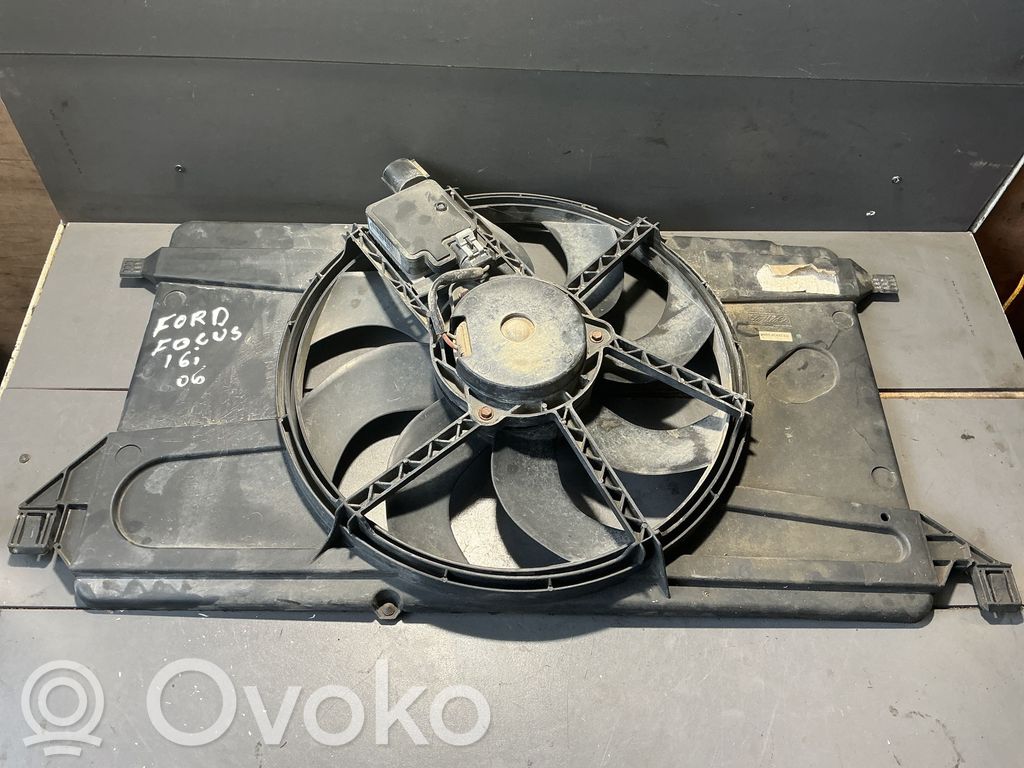 Ford Focus Elektrisks radiatoru ventilators 