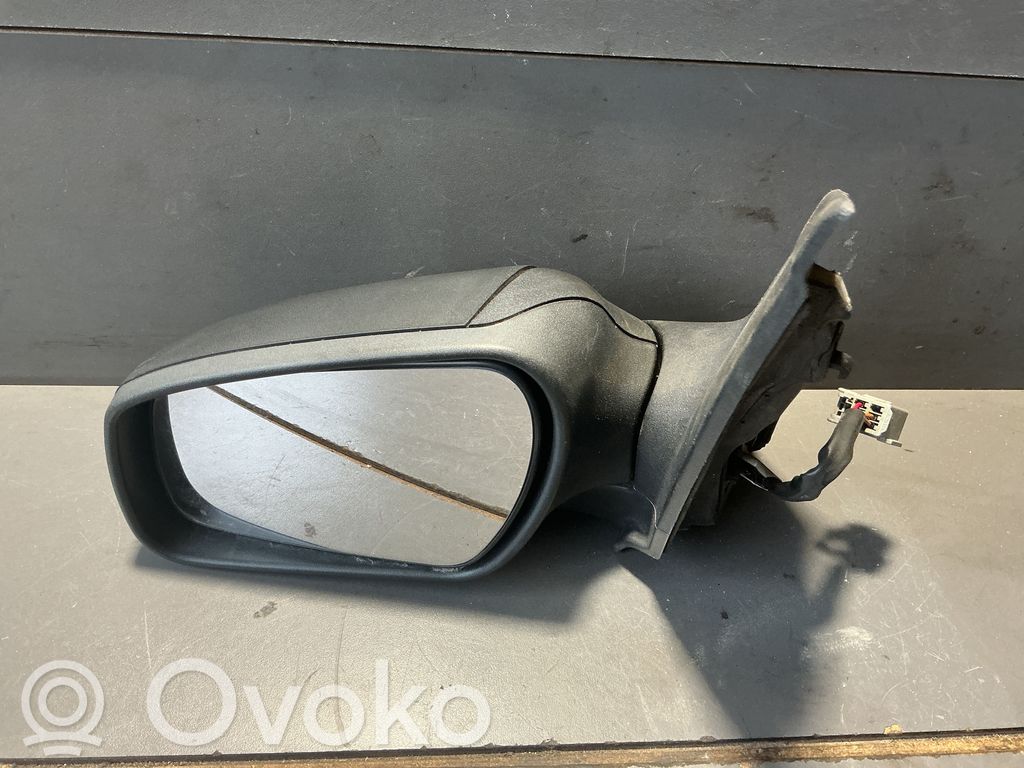 Ford Focus Front door electric wing mirror 