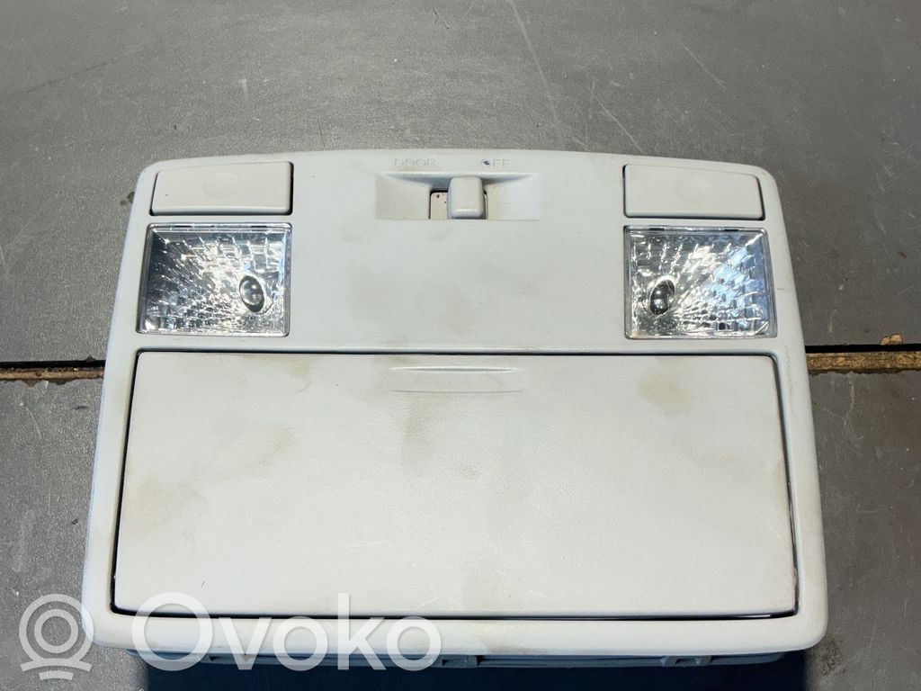 Mazda 5 Front seat light 
