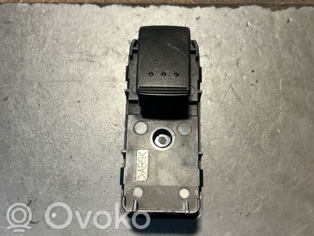 Mazda 5 Electric window control switch 