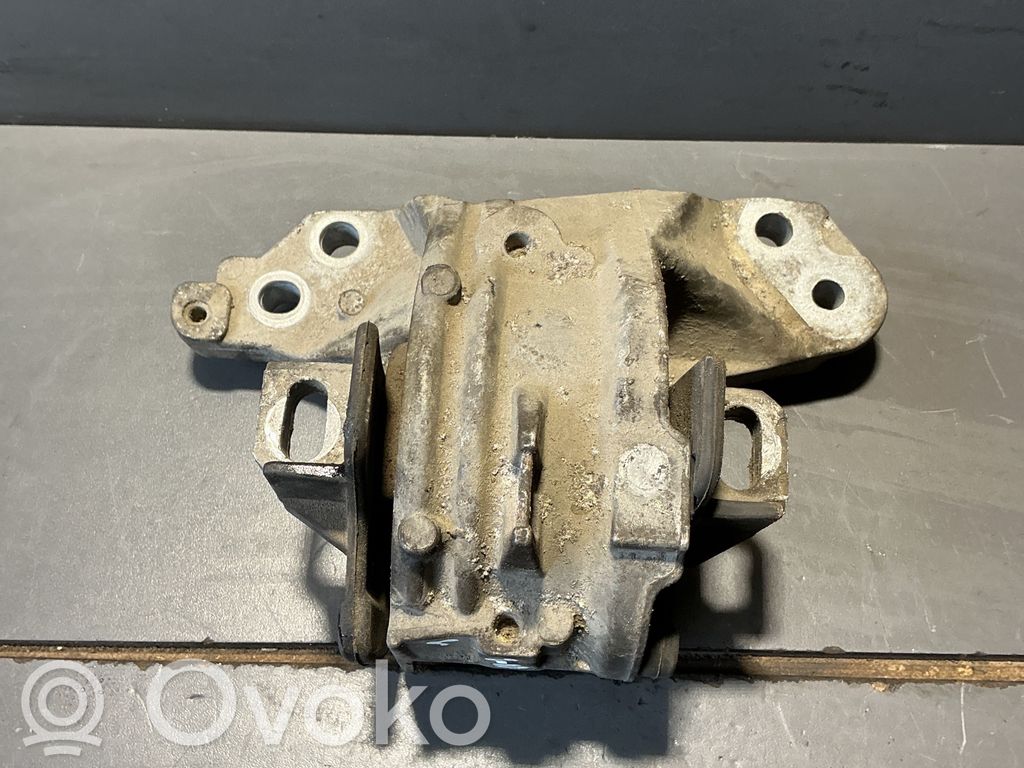 Peugeot 407 Variklio pagalvė 