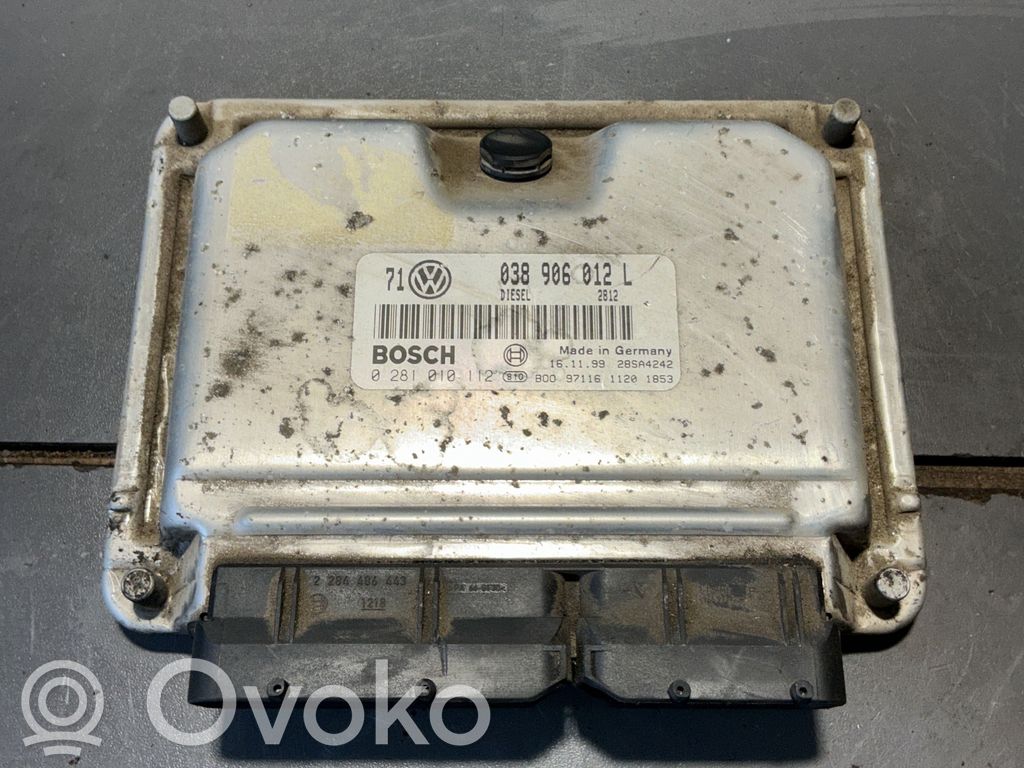 Volkswagen Golf IV Engine control unit/module 
