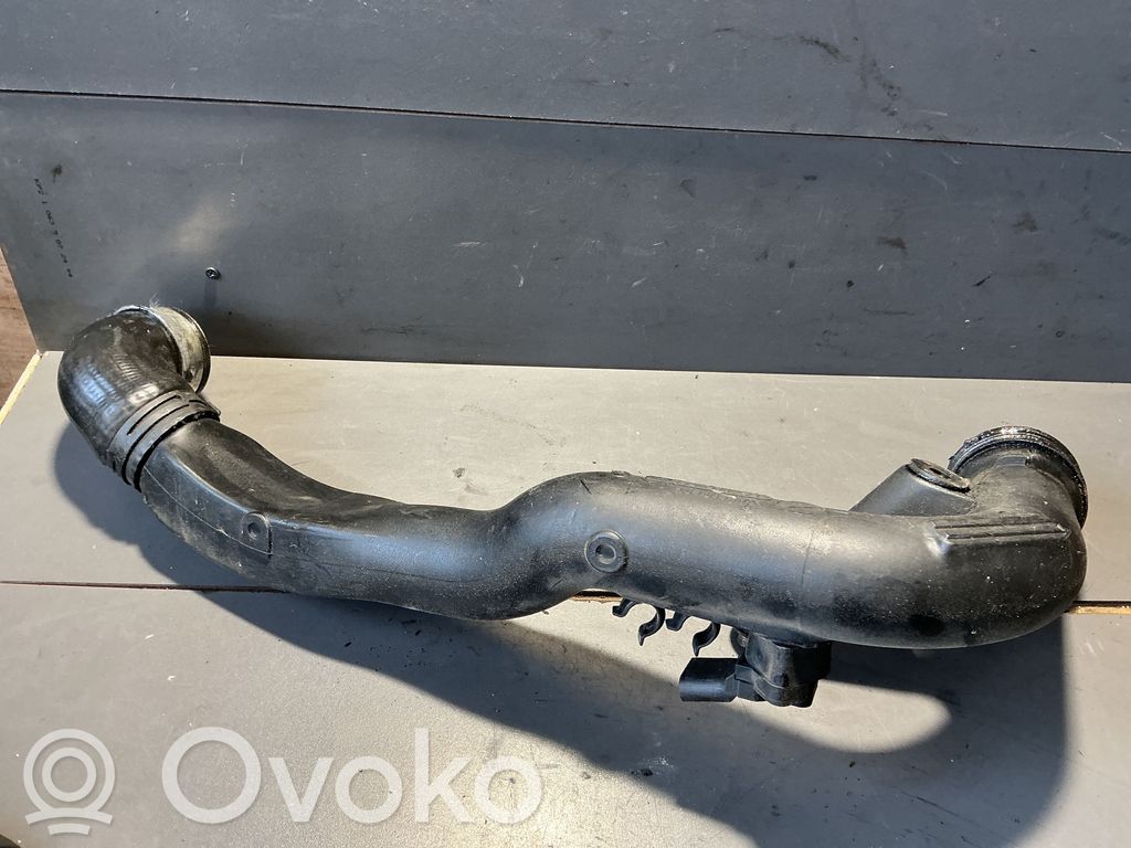 Audi A4 S4 B6 8E 8H Intercooler hose/pipe 