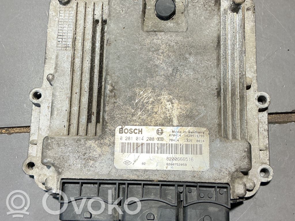 Opel Vivaro Unidad de control/módulo del motor 