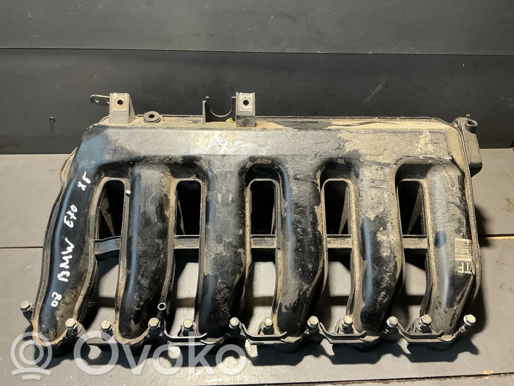 BMW X5 E70 Intake manifold 