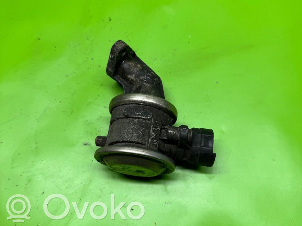 BMW 5 E39 EGR vožtuvas 