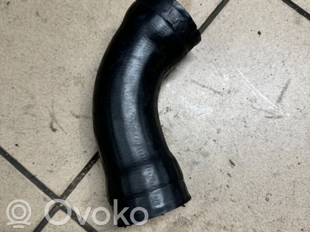 BMW 5 E39 Intercooler hose/pipe 