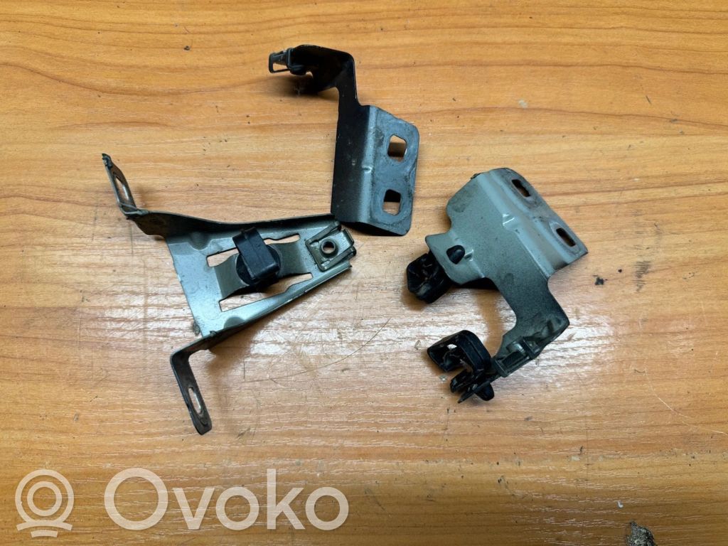 BMW 7 F01 F02 F03 F04 Supporto di montaggio del parafango 