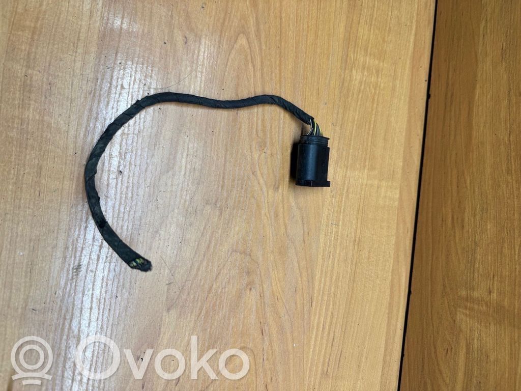 BMW 5 E60 E61 Parkošanas (PDC) sensoru vadu instalācija 