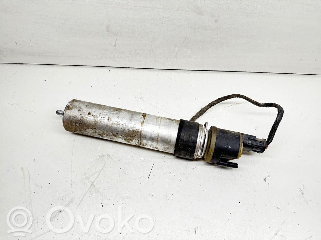 BMW 5 F10 F11 Polttoainesuodattimen lämmitin 