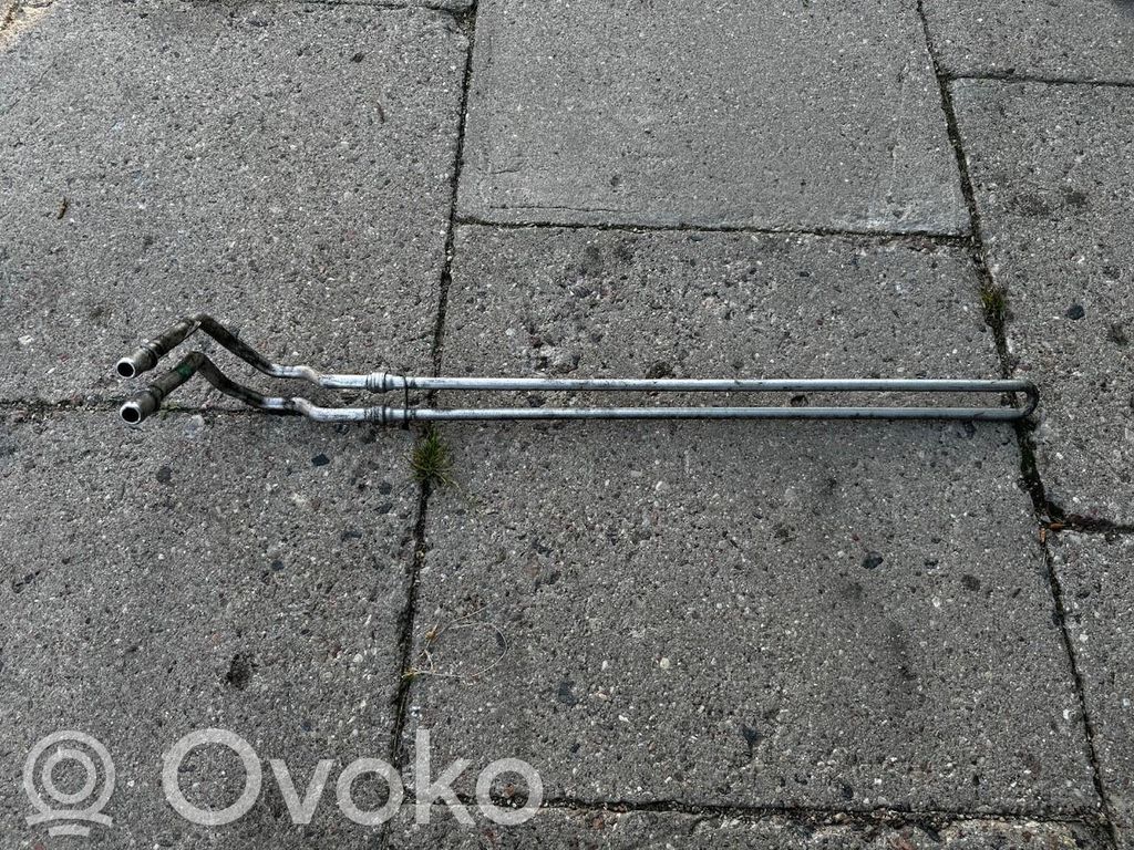 BMW 5 E60 E61 Pavarų dėžės tepalo aušintuvo vamzdelis (-ai)/ žarna (-os) 