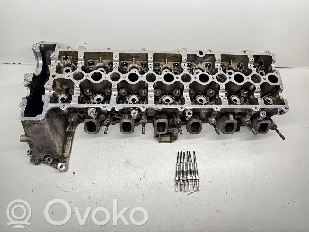 BMW 5 E60 E61 Engine head 