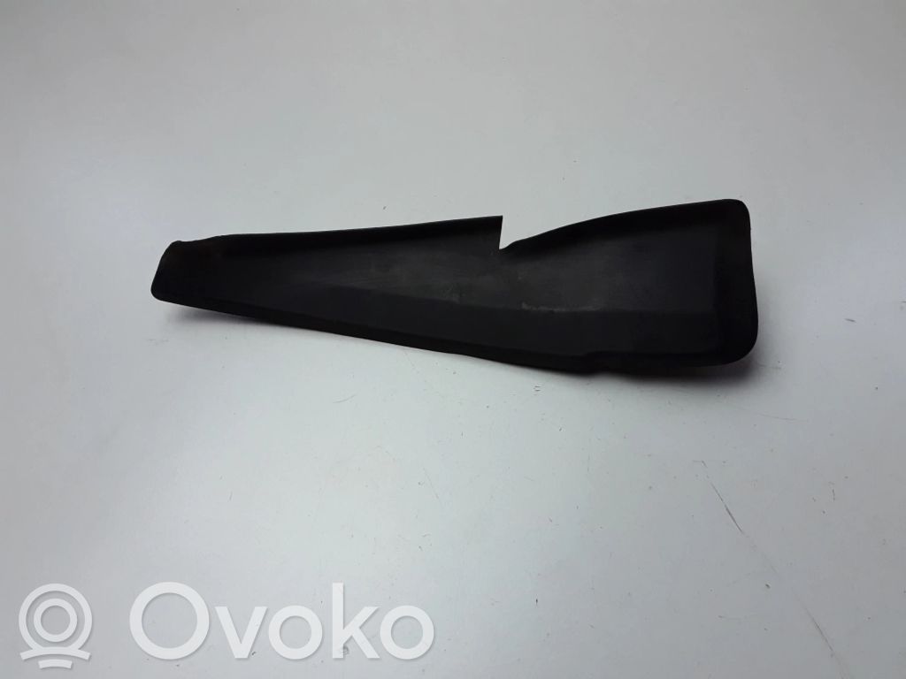 Peugeot 208 I Wiper trim 