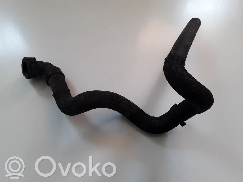Dacia Dokker Moottorin vesijäähdytyksen putki/letku 