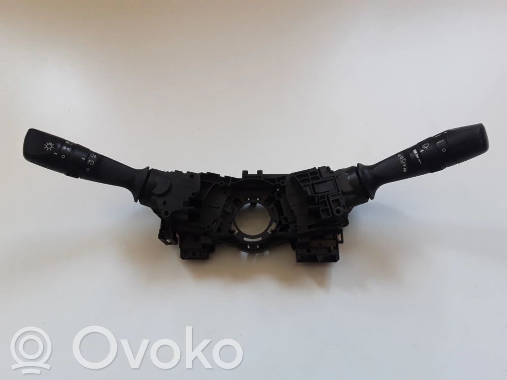 Toyota Auris E180 Wiper turn signal indicator stalk/switch 