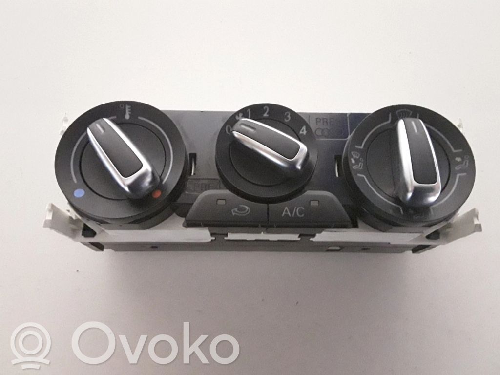 Audi A1 Air conditioner control unit module 