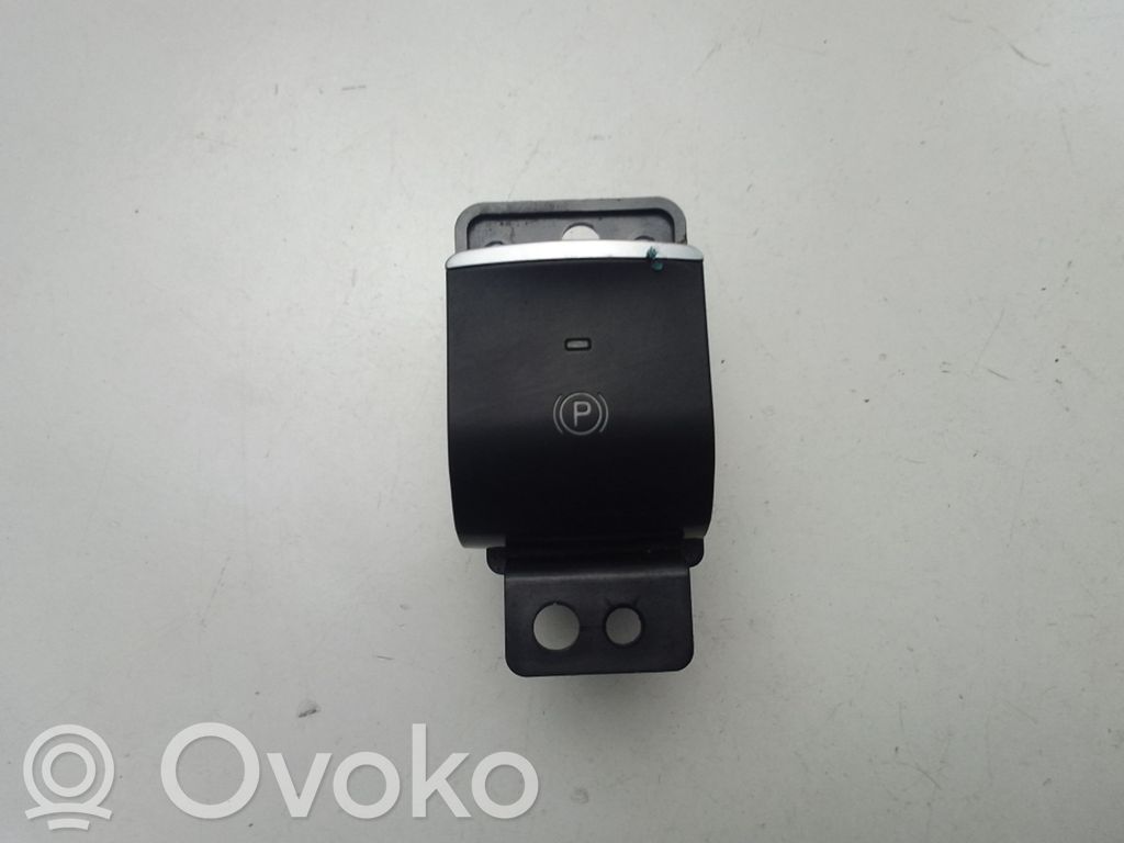 Alfa Romeo Giulia Przycisk / Włącznik czujnika parkowania PDC 