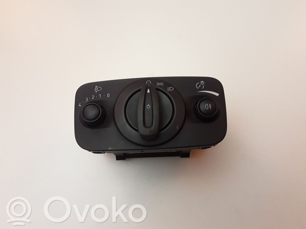 Ford Fiesta Light switch 
