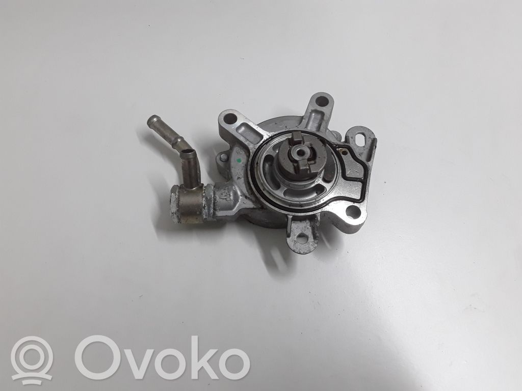 Mazda 3 II Bomba de vacío 