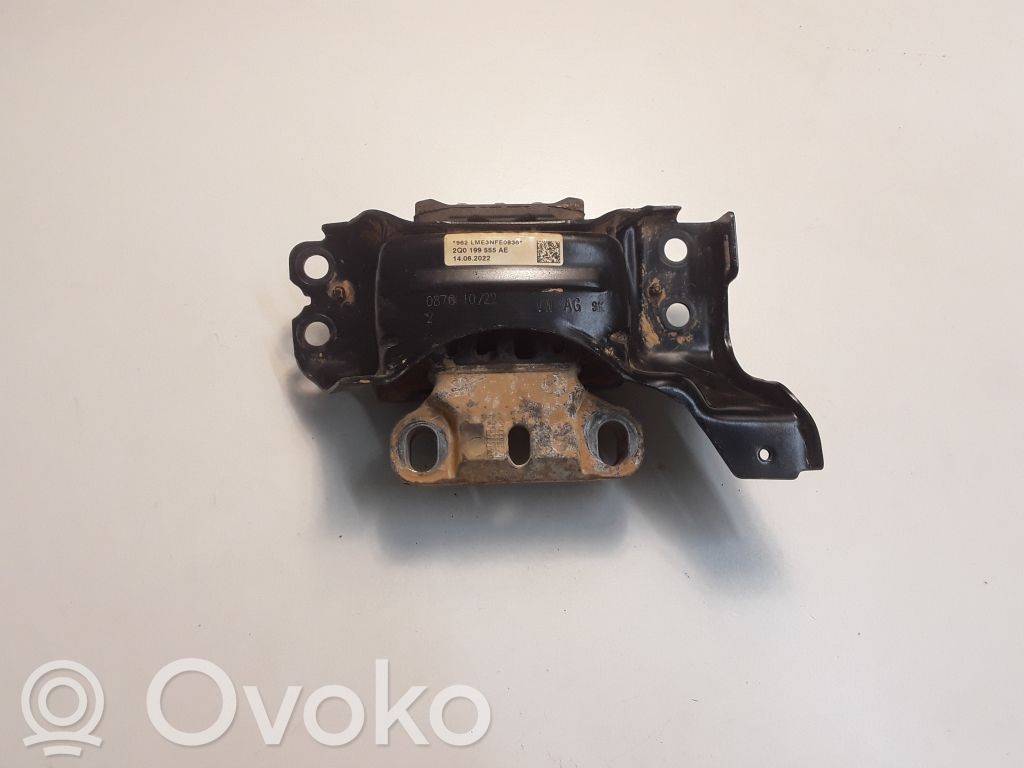 Engine mount bracket   2Q0199555AE