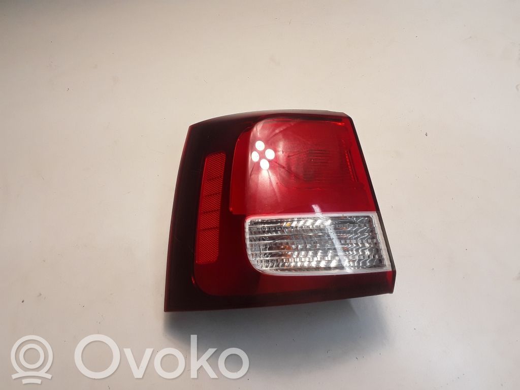 KIA Sorento Rear/tail lights 