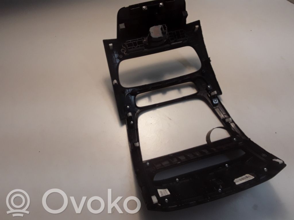 KIA Sorento Panneau de garniture tableau de bord 
