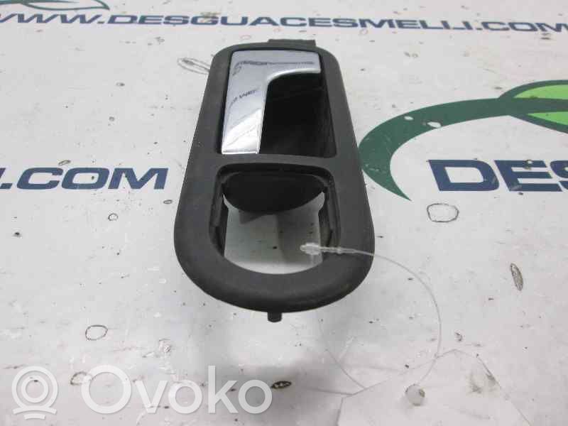 Volkswagen Golf IV Klamka wewnętrzna drzwi tylnych 