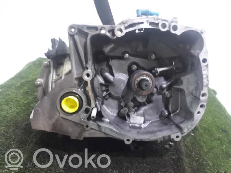 Renault Clio III 5 Gang Schaltgetriebe 