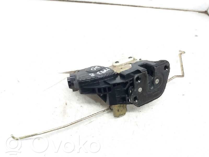 Hyundai Elantra Front door lock 