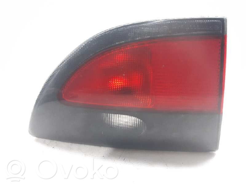 Renault Megane I Takaluukun takavalot 