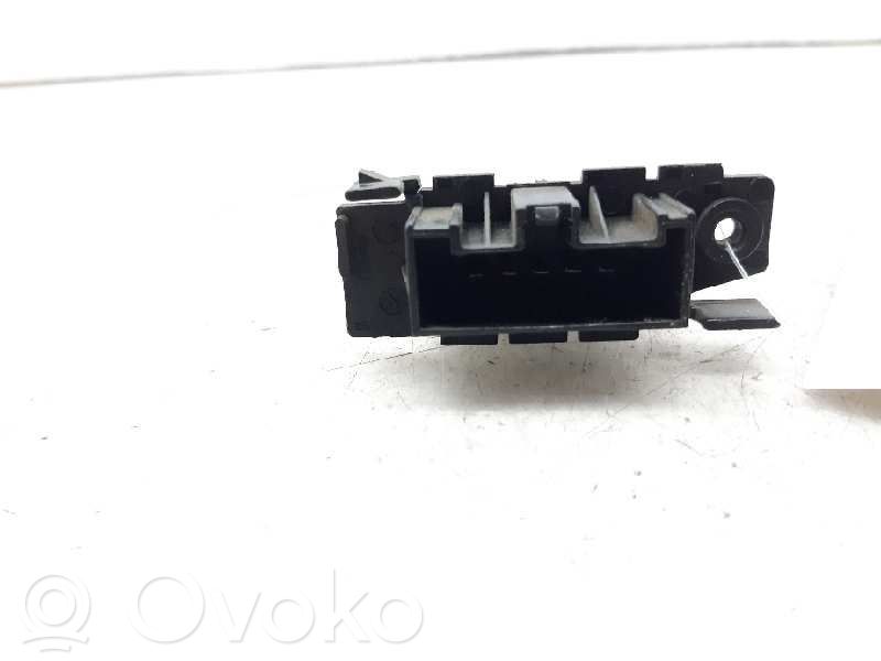 Fiat Grande Punto Pečiuko ventiliatoriaus reostatas (reustatas) 