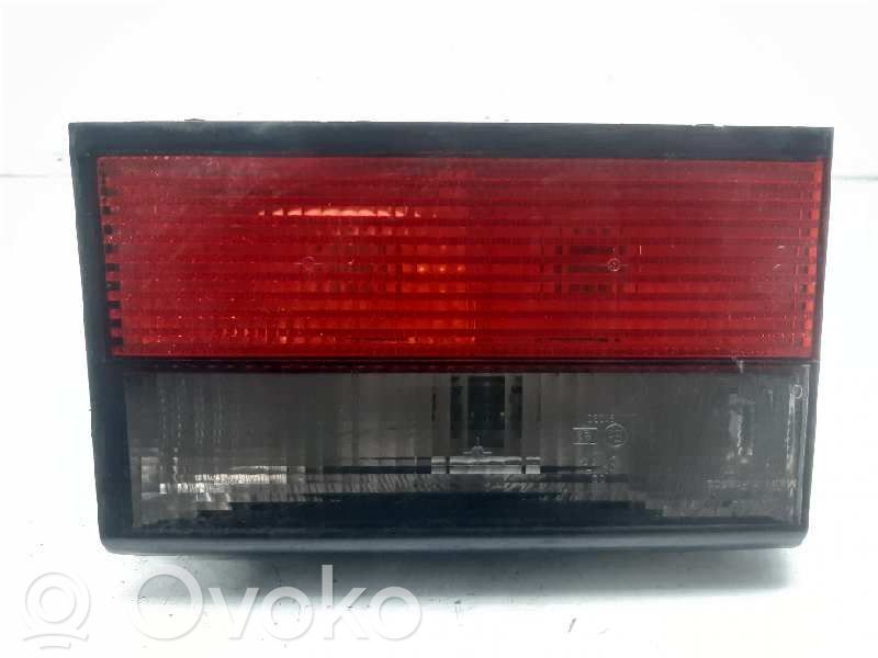 Lampy tylnej klapy bagażnika   6350J9