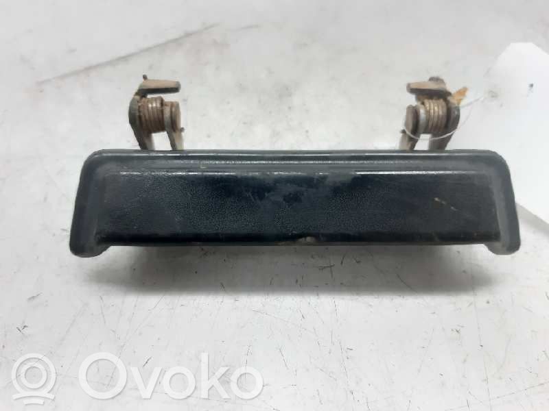 Mitsubishi Pajero Manecilla externa puerta delantera