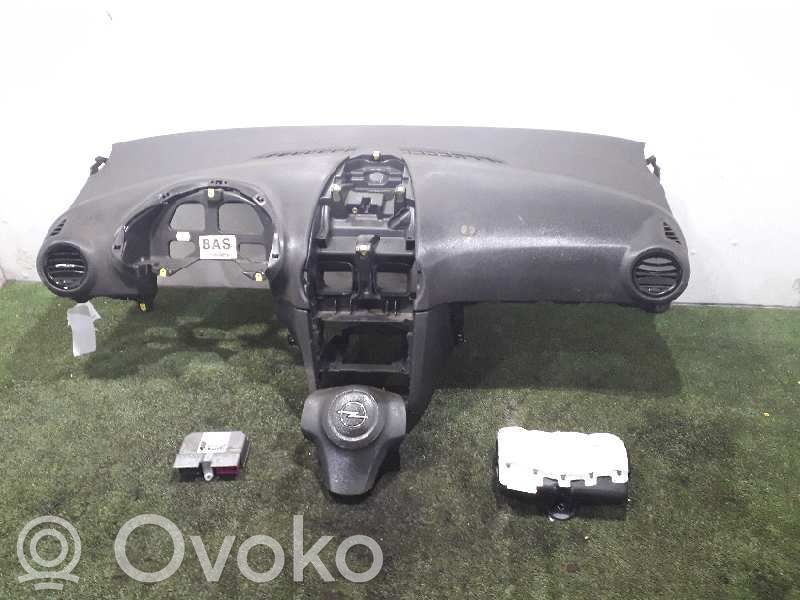 Opel Corsa D Комплект подушек безопасности с панелью 