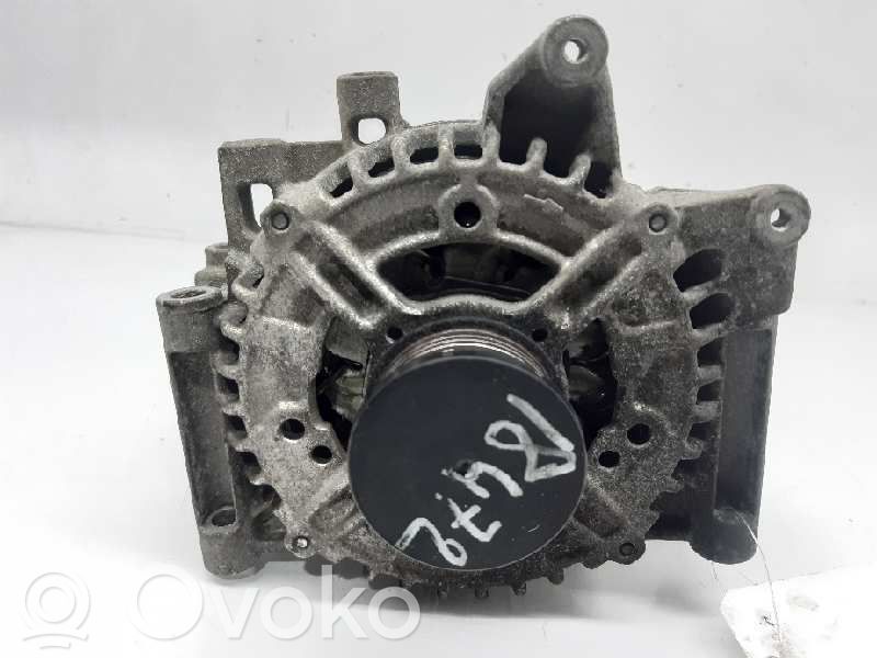 Mercedes-Benz C W204 Alternator 