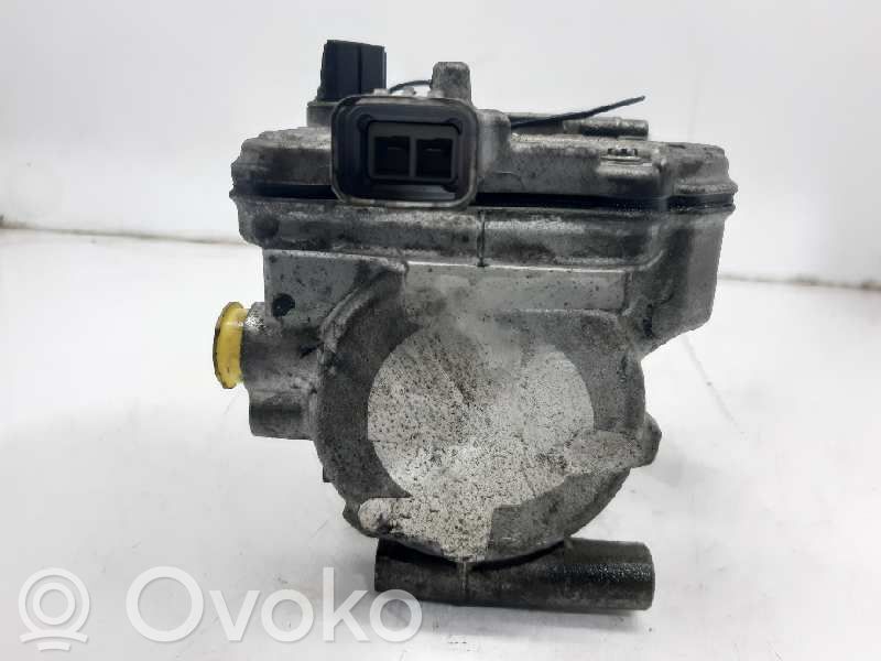 Toyota Yaris Compressore aria condizionata (A/C) (pompa)