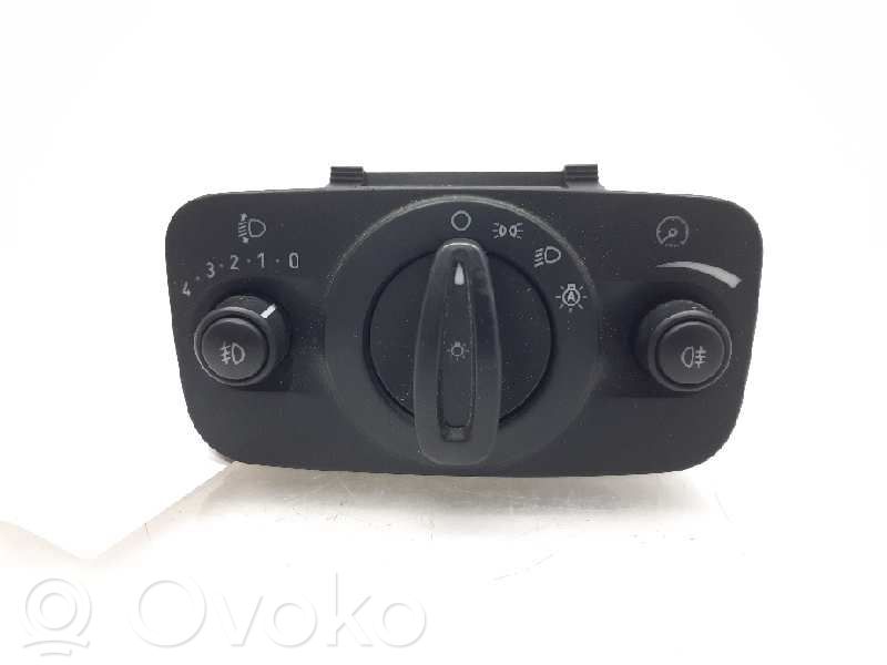 Interrupteur d’éclairage   8G9T13A024CA