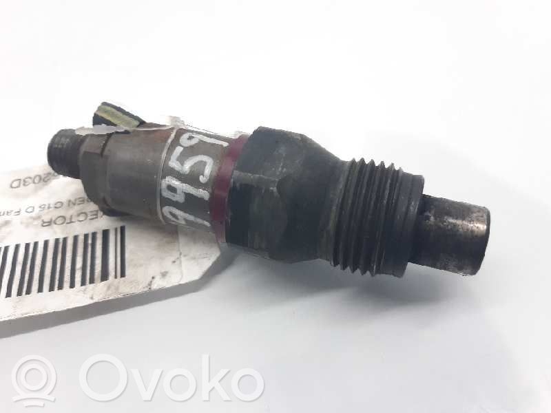 Citroen C15 Polttoainesuutin 