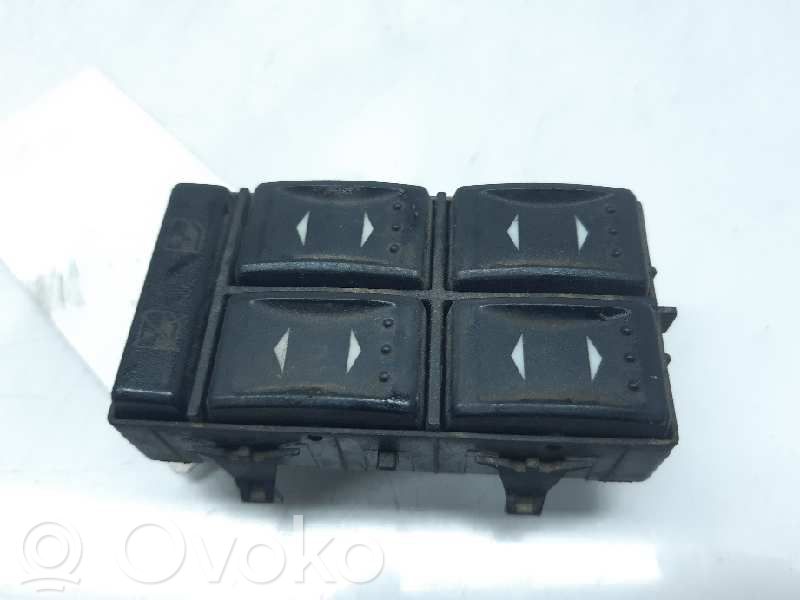 Comutator comandă geamuri electrice   3S7T14A132BA