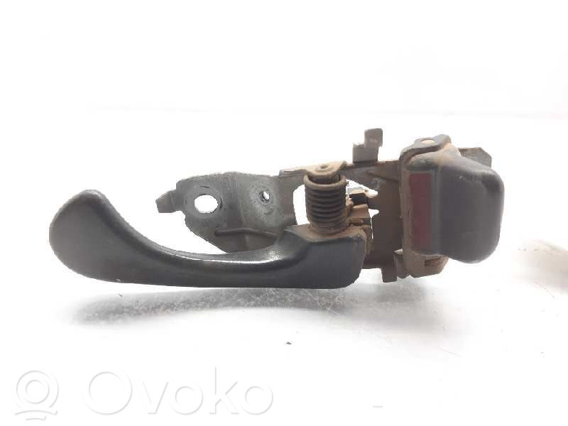Mitsubishi Montero Manecilla interna puerta delantera 