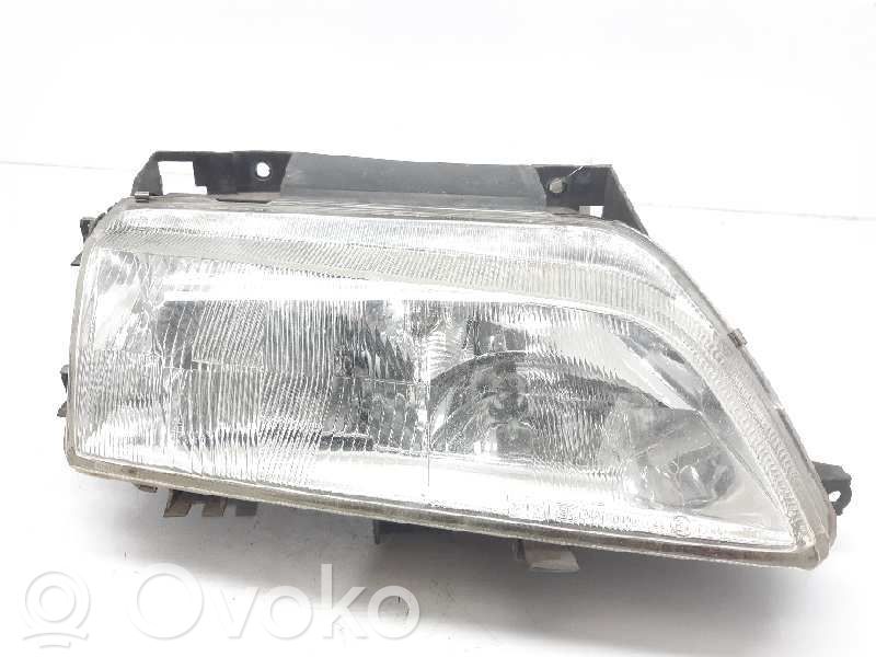 Citroen Xantia Lampa przednia 