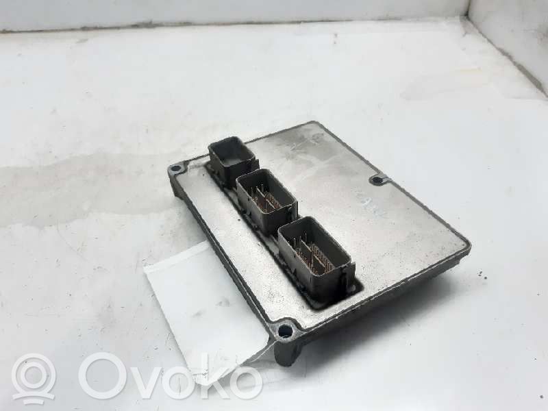 Unidad de control/módulo del motor   5M5112A650AE